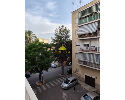 THREE-BEDROOM APARTMENT – ORIHUELA - Photo 1