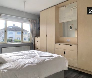 Room in a shared 5-bedroom flat for rent in Rathfarnham - Photo 5