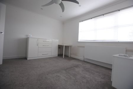 Dashwood Road, Kent, London - Photo 5