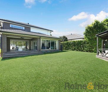 Prestige, Modern Design & Natural Light - Your Dream Home Awaits - Photo 4