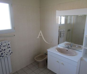 Location Maison 5 pièces 98m² - Photo 2
