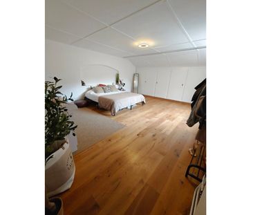 2.5 Zimmer, 90 m², 4. Stock - Photo 4
