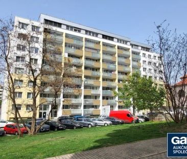 Zrekonstruovaný 1+kk, 34 m - Photo 2