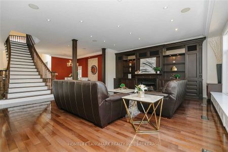 For Lease - 2339 Millstone Drive, Oakville, Ontario - Photo 2