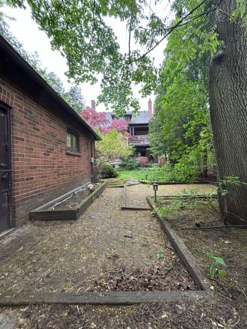 For Lease - 19 Glengrove Ave E Avenue Unit# Bsmt, Toronto, Ontario - Photo 5