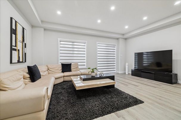 For Lease - 193 Lormont Boulevard, Hamilton, Ontario - Photo 1