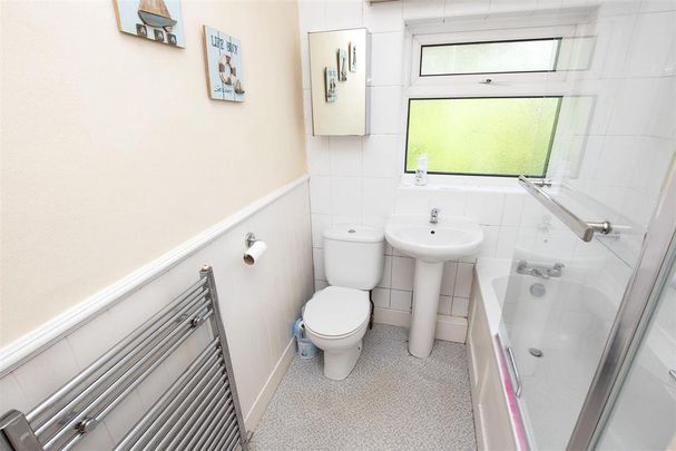 2 bedroom house to rent - Photo 1