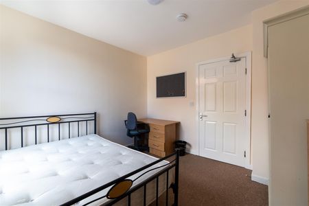 4 bed apartment to rent in Fenkle Street, Newcastle Upon Tyne, NE1 - Photo 3