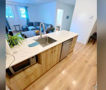 Appartement 4 et demi + un bureau - Photo 1