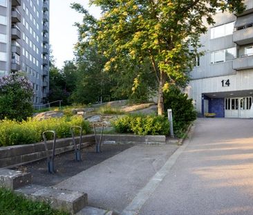 Norra Dragspelsgatan 14 - Photo 1