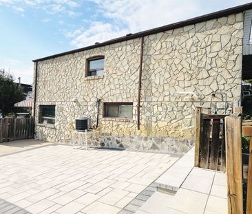 For Lease - 252 Scott Road Unit# Main, Toronto, Ontario - Photo 6