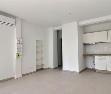 Appartement T2 en centre ville d'Albi - Terrasse et parking. - Photo 3