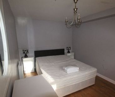 Flat, Rathgar Road, Rathgar, Dublin 6 - Photo 3