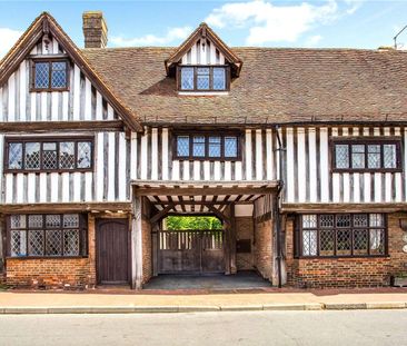 Recently refurbished 2 bedroom terraced house in Grade II listed building in the heart of Brenchley village - Photo 4