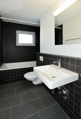 RENTAL WITHOUT DEPOSIT - Modern apartment in a central location - Photo 1