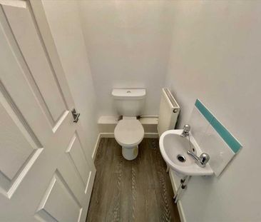 3 bedroom house share to rent - Photo 3