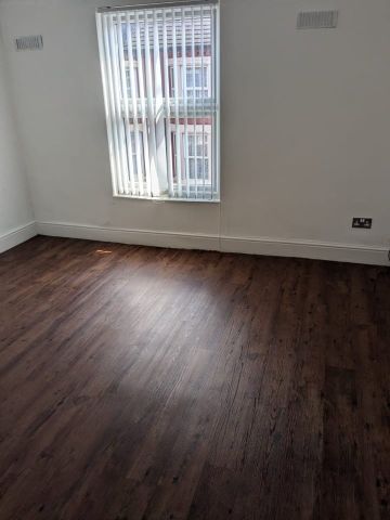 3 Bed Terraced House, Gidlow Road, L13 - Photo 4