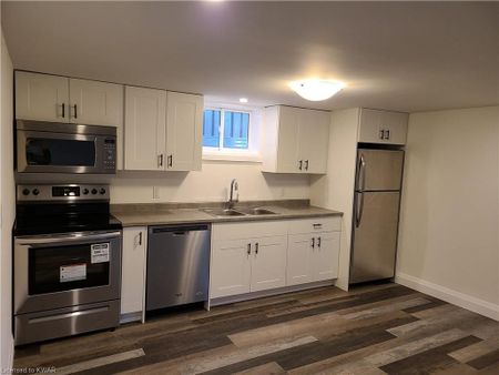 For Lease - 75 Pepperwood Crescent Unit# LOWER LEVEL, Kitchener, Ontario - Photo 3