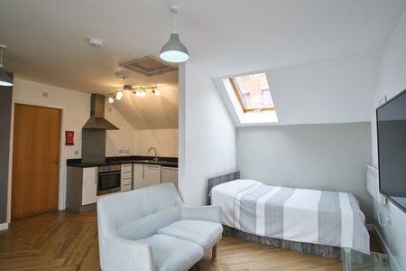 Orchard Court Flat 9 - Photo 4