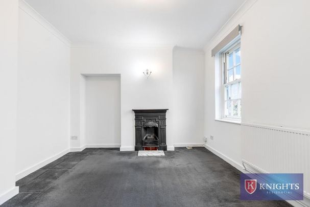 4 bedroom maisonette to rent - Photo 1