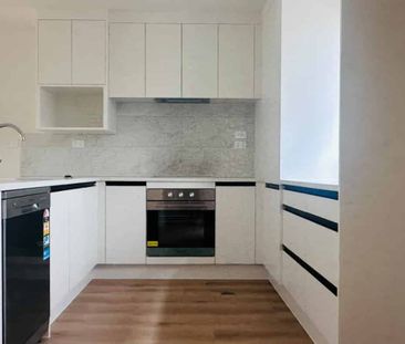 Your Ideal Family Rental in Pukekohe - Photo 2