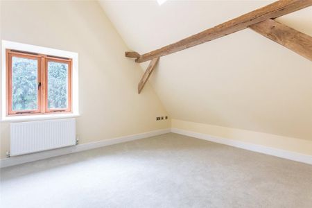 4 bedroom barn conversion to rent - Photo 3