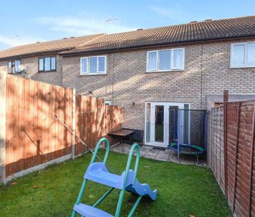 2 bedroom terraced house to rent - Photo 4