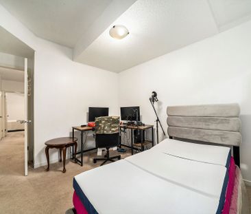 For Lease - 58 Steele Park Private, Cyrville - Carson Grove - Pinev... - Photo 5