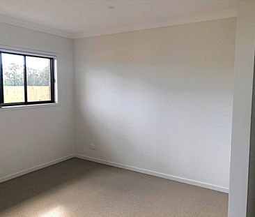 Family Home In Camelot Estate! - Photo 3