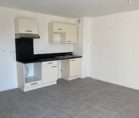 Location appartement t3 63 m² à Cenon (33150) Gravieres-Gravette-Be... - Photo 4