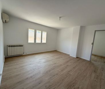 Location appartement 4 pièces, 67.94m², Nîmes - Photo 2