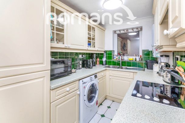 Heathcote Court, Osborne Road, Windsor, SL4 - Photo 1