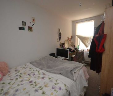 Price £3,780 pcm - Available 01/07/2026 - Furnished - Photo 5
