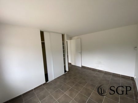 T2 Châteaufort - Photo 2