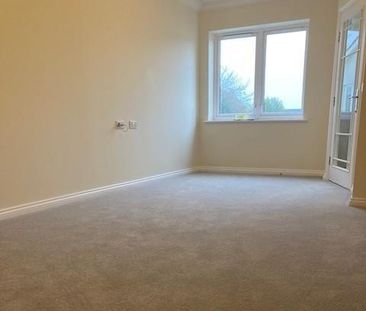 St Andrew’s Lodge, Chippenham, Wiltshire - Photo 3