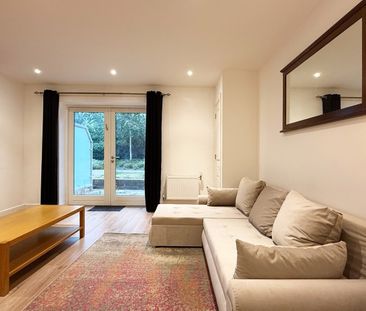 1 Bed Flat, Kingston Road, SW20 - Photo 2