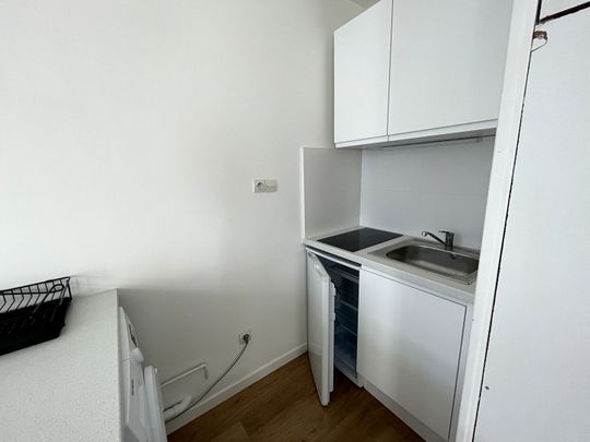 T2 de 33,14m2 rue Ratisbonne ! réf G734 - Photo 1