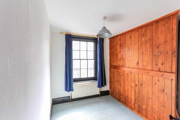 2 bedroom maisonette to rent - Photo 1