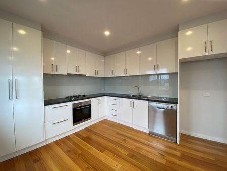 1/109 Wood Street, Preston VIC 3072 - Photo 5