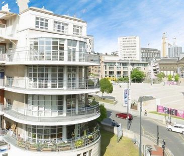 2 bedroom flat to rent - Photo 5