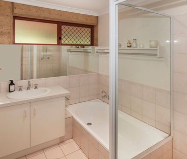 Partly Furnished 3x2 Bush Retreat - Photo 2