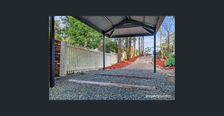 Modern Family Home with Versatile Teenage Retreat in Tranquil Warrimoo Setting - Photo 4