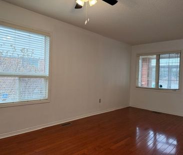 For Lease - 2944 Westbury Court, Mississauga, Ontario - Photo 6