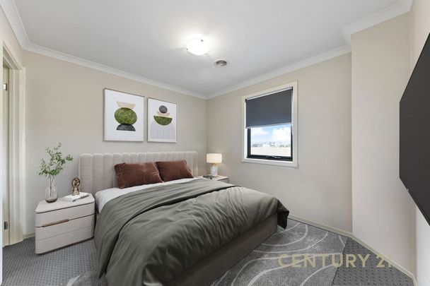 3 Bedrooms in Caversham Waters - Photo 1