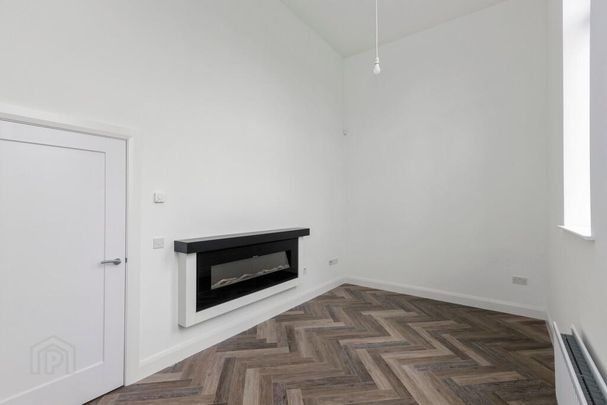 The Mews, Crosby House, 34 College Green, College Avenue, Bangor, BT20 5FA - Photo 1