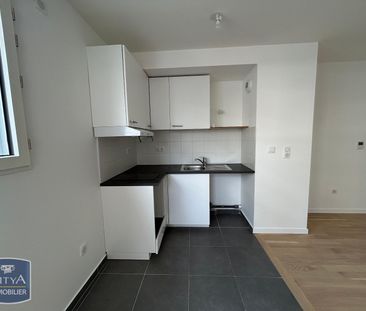 Location Appartement 2 pièces 46m² RUEIL MALMAISON 92500 - Photo 2