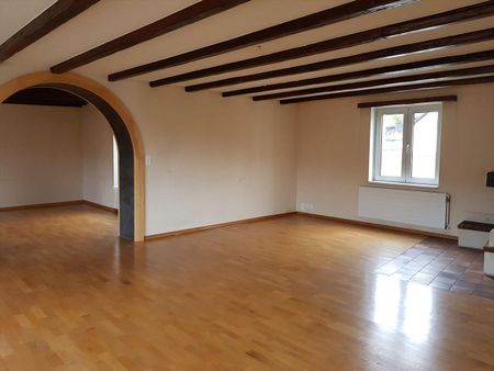 Beautiful 4.5-room apartment with fireplace in Val-de-Travers - Photo 5