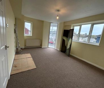 2 bedroom semi-detached house to rent - Photo 6