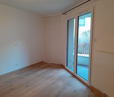 Location Appartement 2 pièces 47m² ANNECY 74000 - Photo 2