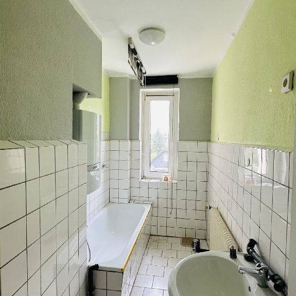 3 Zimmerwohnung ca. 80m² mit Balkon, in Dortmund-Lütgendortmund zu vermieten! - Foto 1